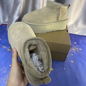 UGG Women’s Tazz Platform Slippers